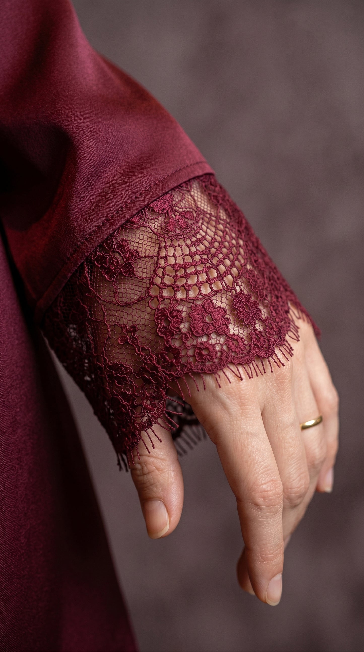 The Modest Top