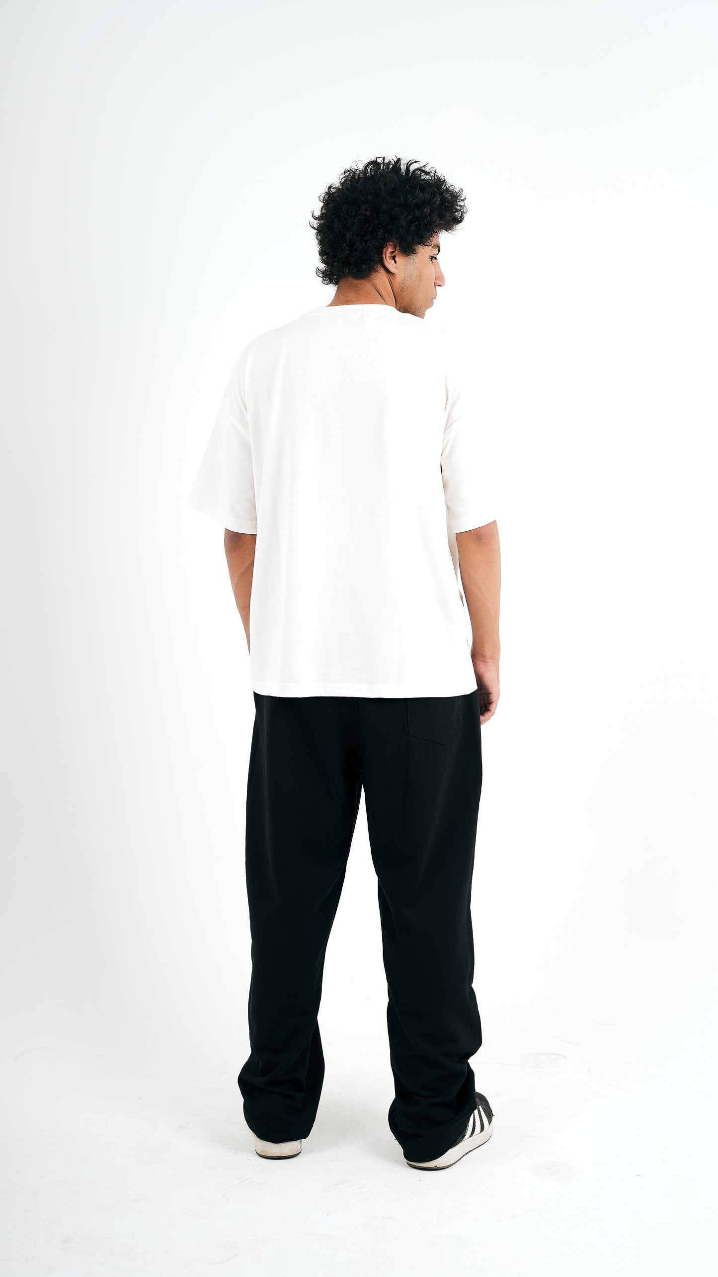 WHITE TSHIRT