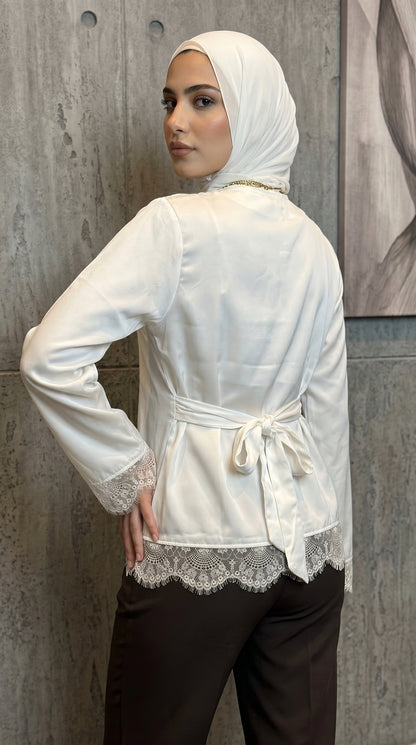 The Modest Top